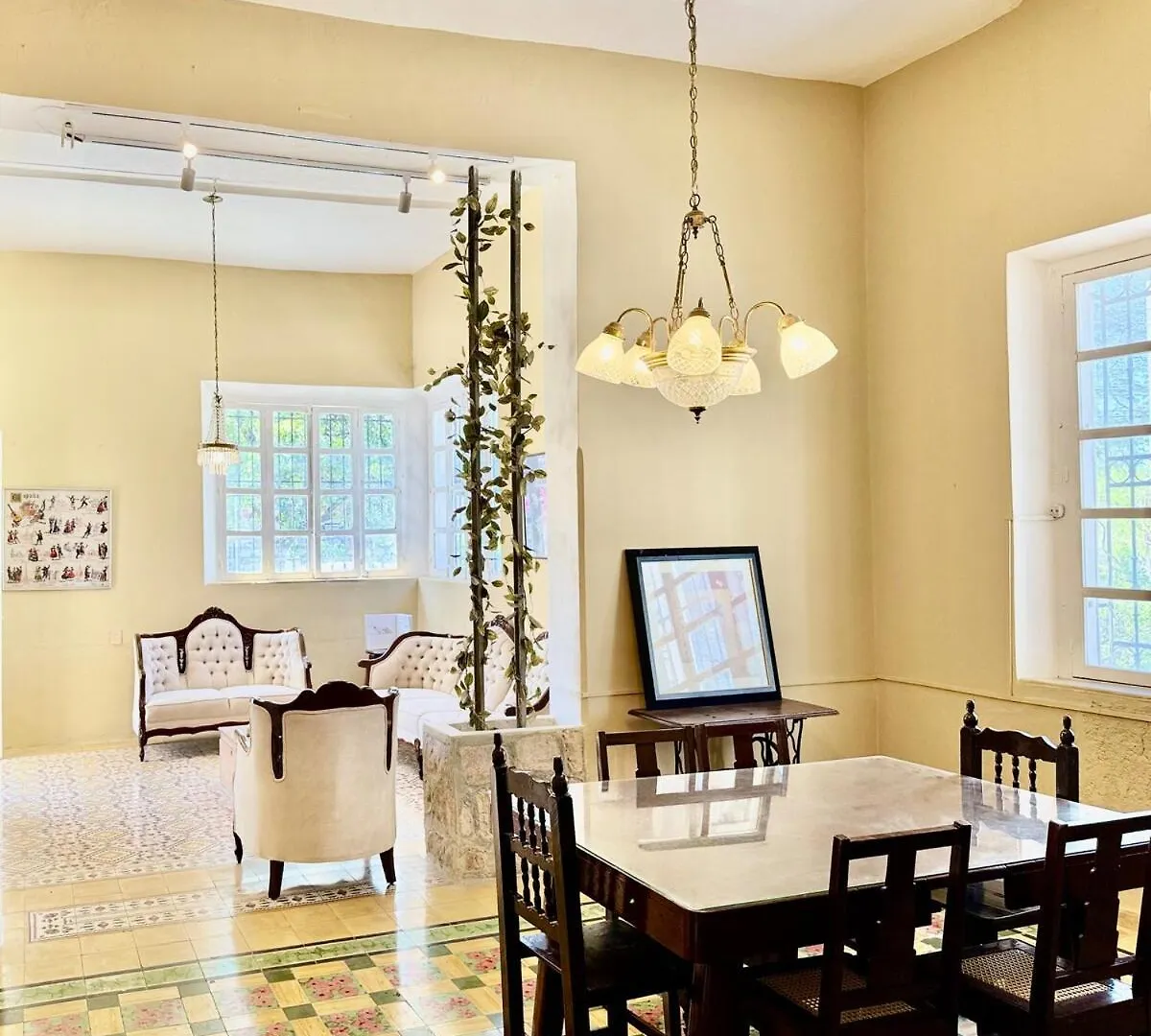 Casa Zapata, Merida, Yucatan A 1 Min Paseo Montejo Consulado Americano Feriehus